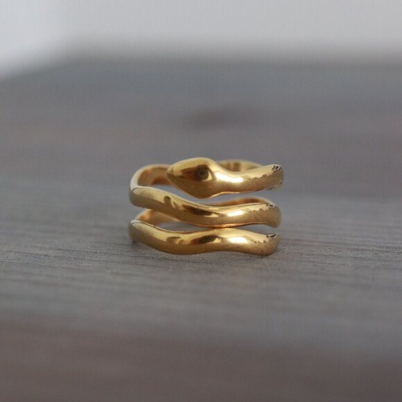 JA Jewelry Jewelry - Snake Style Wrap Wide Cuff Ring 18k Gold Plated Stainless Steel